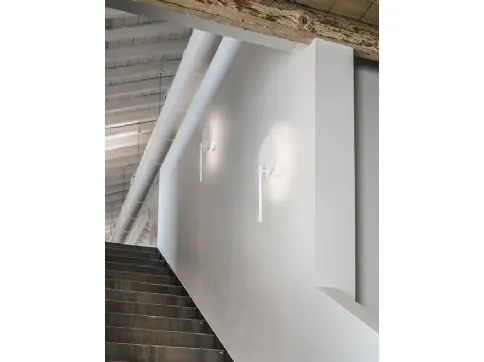 Lampada da parete Eclisse in metallo laccato bianco di Caos Creativo by Rossi&Co