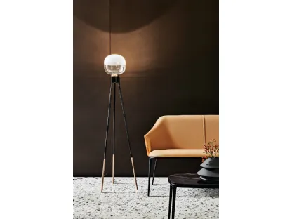Lampada in metallo nero e oro Ghost Terra di Midj