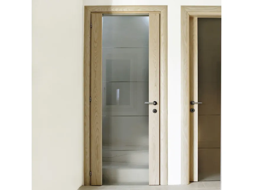 Porta per interni con vetro inciso di Farm Legno