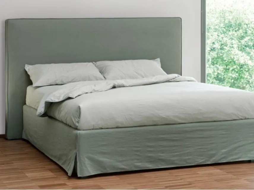 Letto matrimoniale in tessuto Peter di Ventura