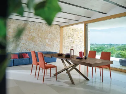 Sedia City S127 completamente rivestita in tessuto di Friulsedie