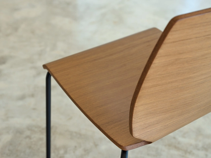 Sedia in legno Shell S149 di Friulsedie