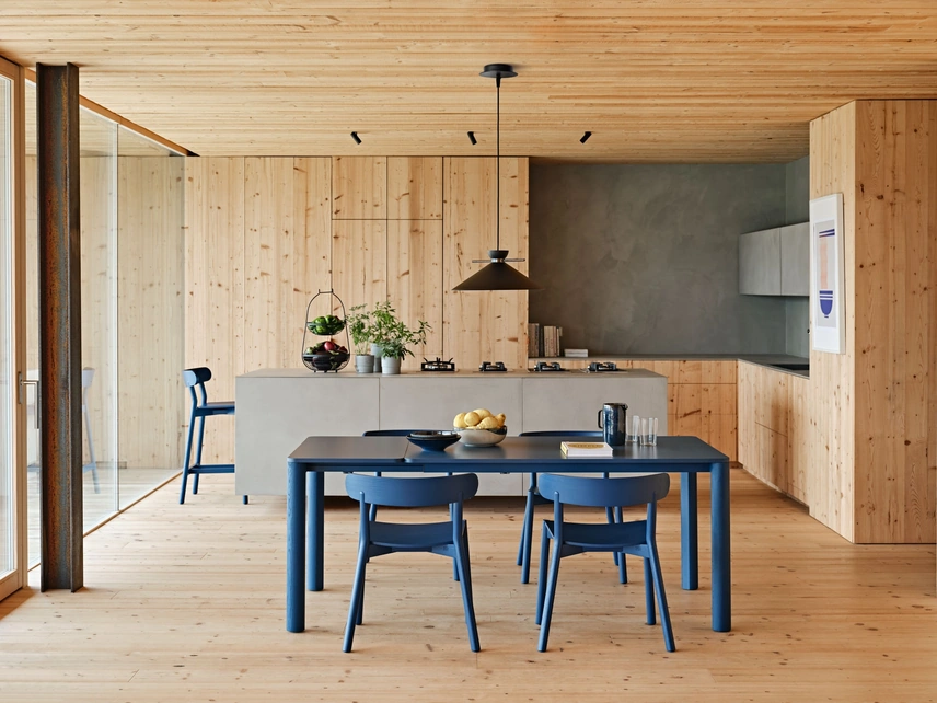 Sedia in legno Montera di Midj