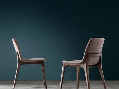 Sedia Opera in tessuto e frassino di Maronese