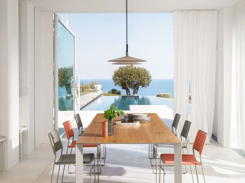 Sedia in tessuto Slim di Midj