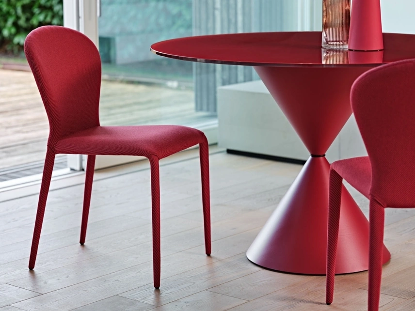 Sedia in tessuto imbottito Soffio di Midj