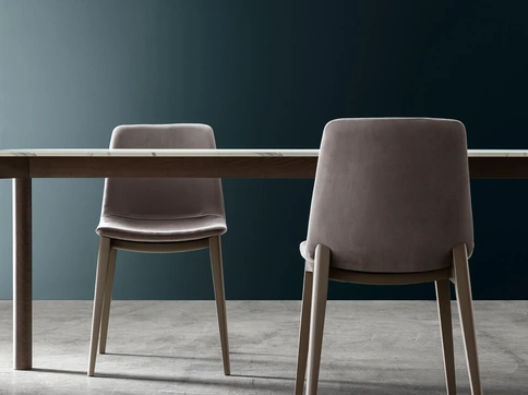 Sedia Vanity in tessuto e legno di frassino di Maronese