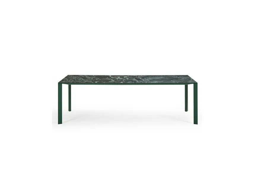 Tavolo Akashi in ceramica di Midj