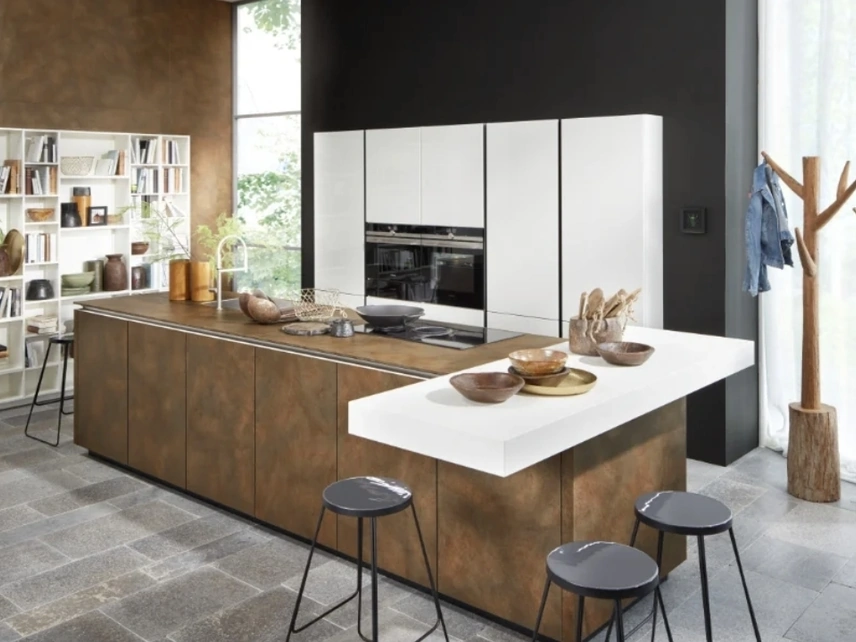 Cucina Design con isola Soft Lack Ferro in acciaio di Nolte