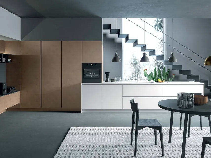 Cucina Moderna con penisola Zen 04 in laccato opaco Bianco e Rame di Astra