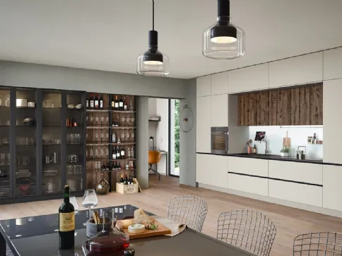 Cucina Moderna lineare Trend Linea in finitura polvere seta e rovere termocotto di Forma la cucina