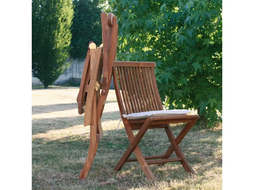 Sedia pieghevole in legno massello di teak indonesiano con finitura olio naturale Folding Chair di La Seggiola